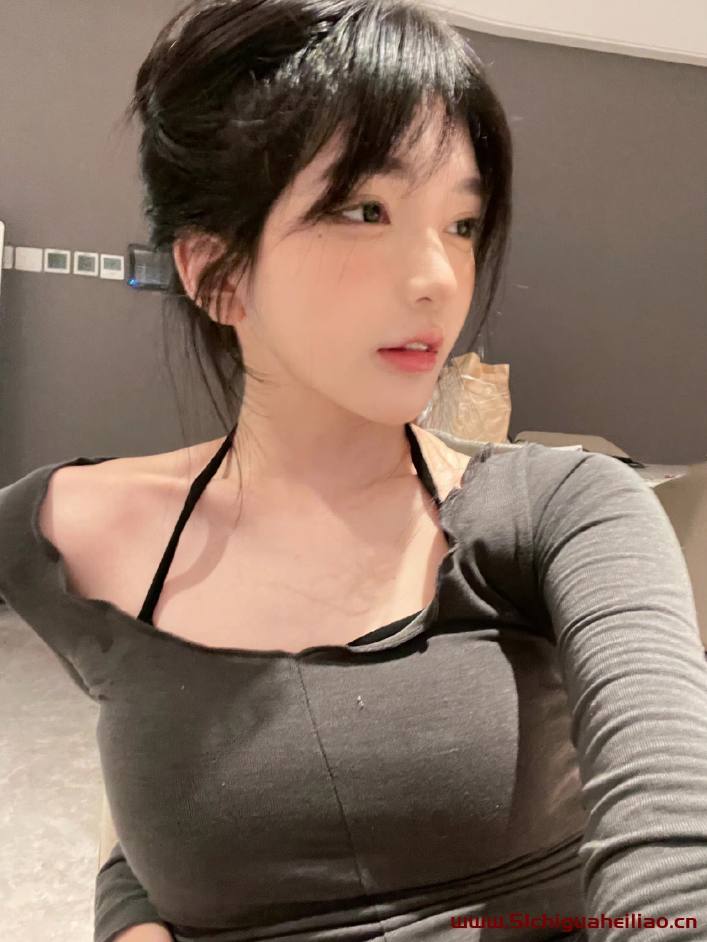 “瓜田网”：你的网络吃瓜新天地